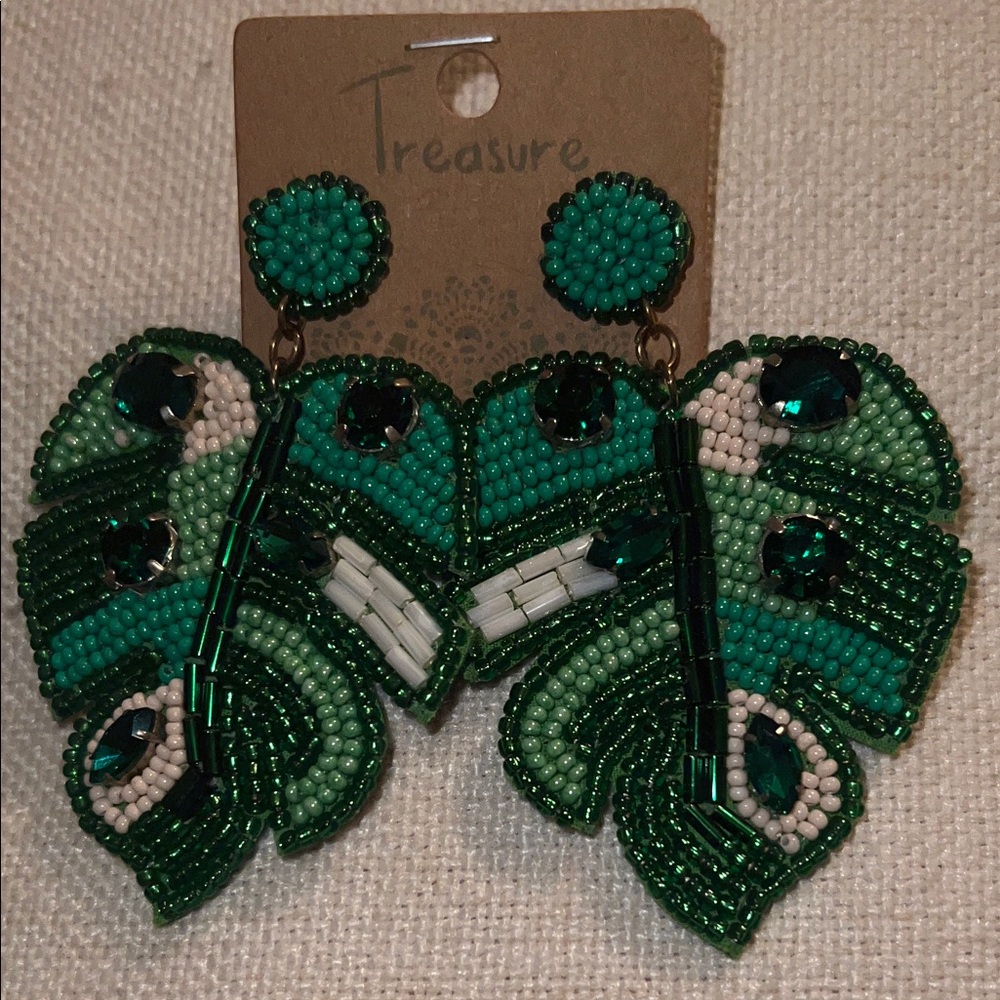 Green Palm Tree Leaves 🍁 SeedBead Statement Earrings